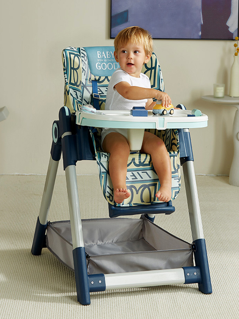 Multifunctional children's high chair, dining chair foldable with storage pocket